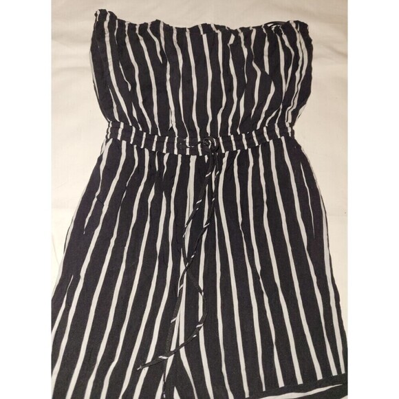 2 for $20 Forever 21 Contemporary Jumpsuit Strapless Black and White Striped - Picture 4 of 4